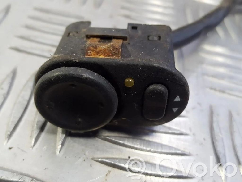 Interruptor del espejo lateral   90492257R,90492257,90492257,90492257R