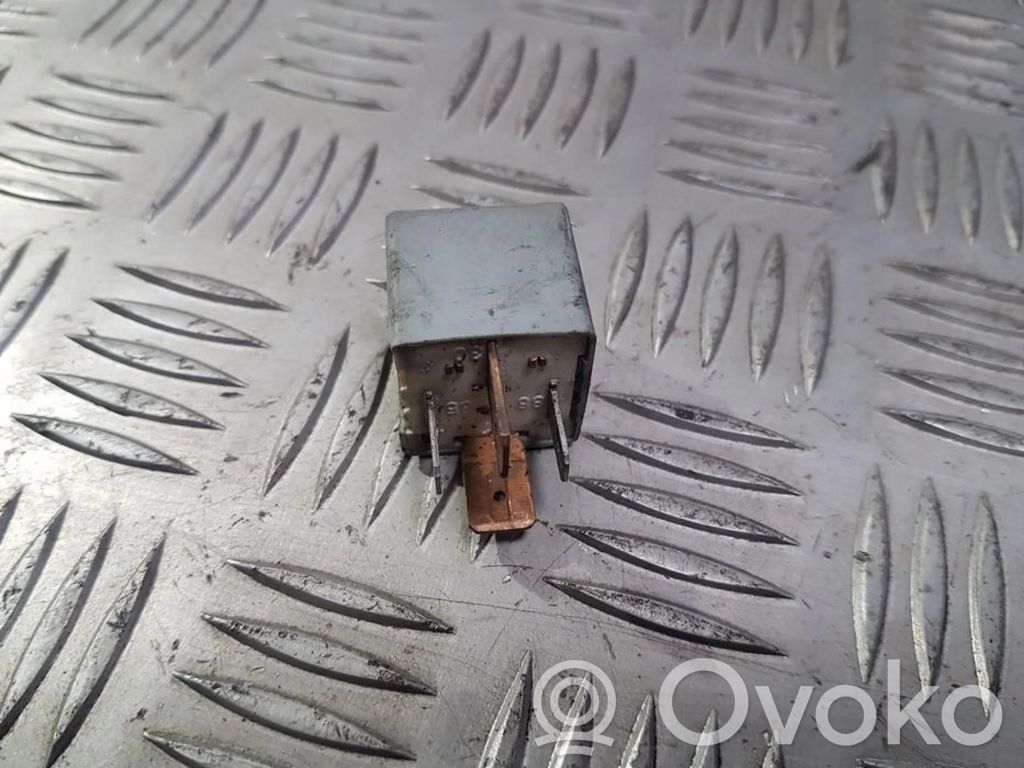 Volkswagen Golf IV Altri relè 