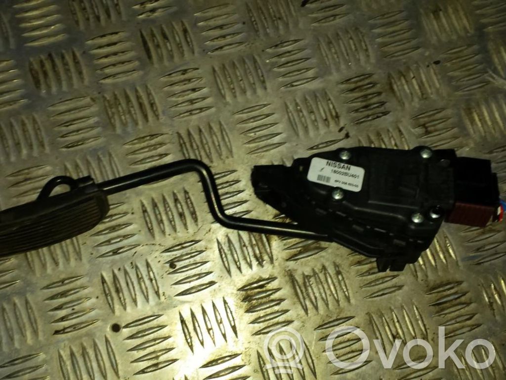 Nissan Almera Tino Pedał gazu / przyspieszenia 