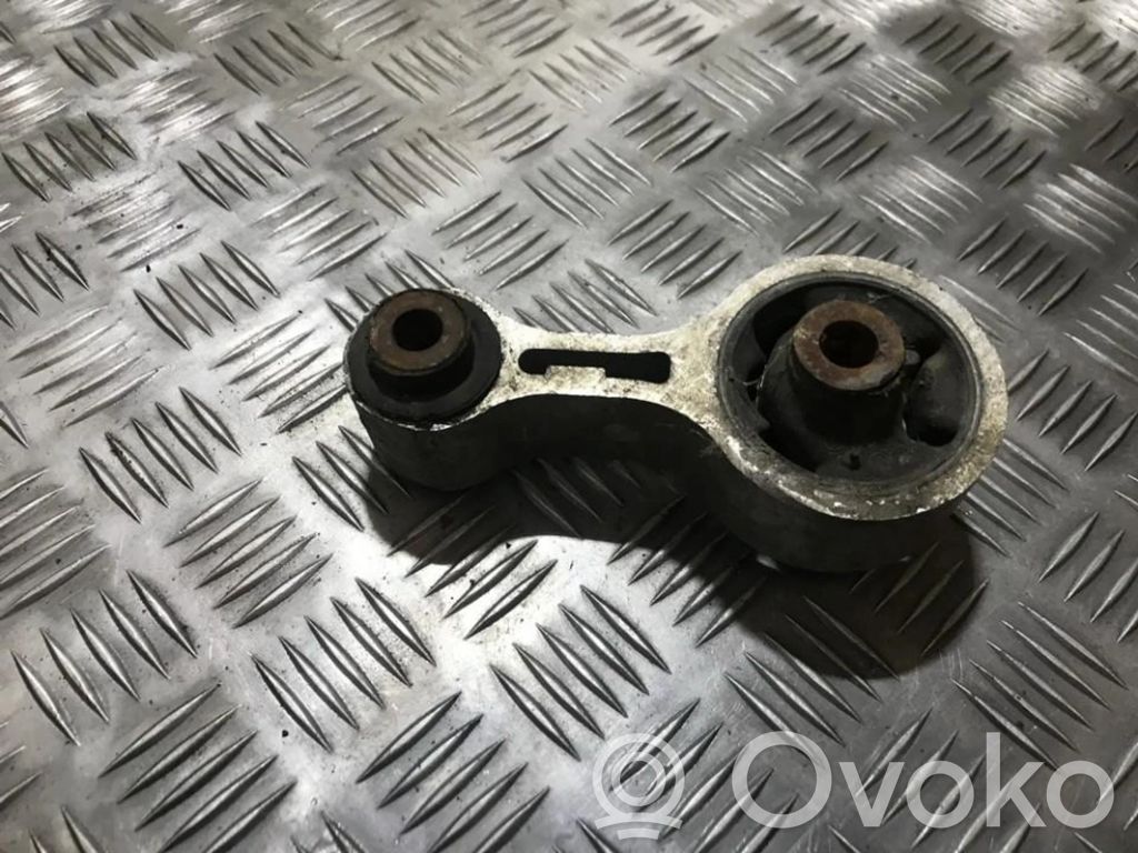 Engine mount bracket