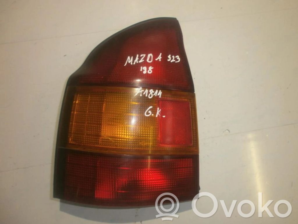 Mazda 323 Luci posteriori 