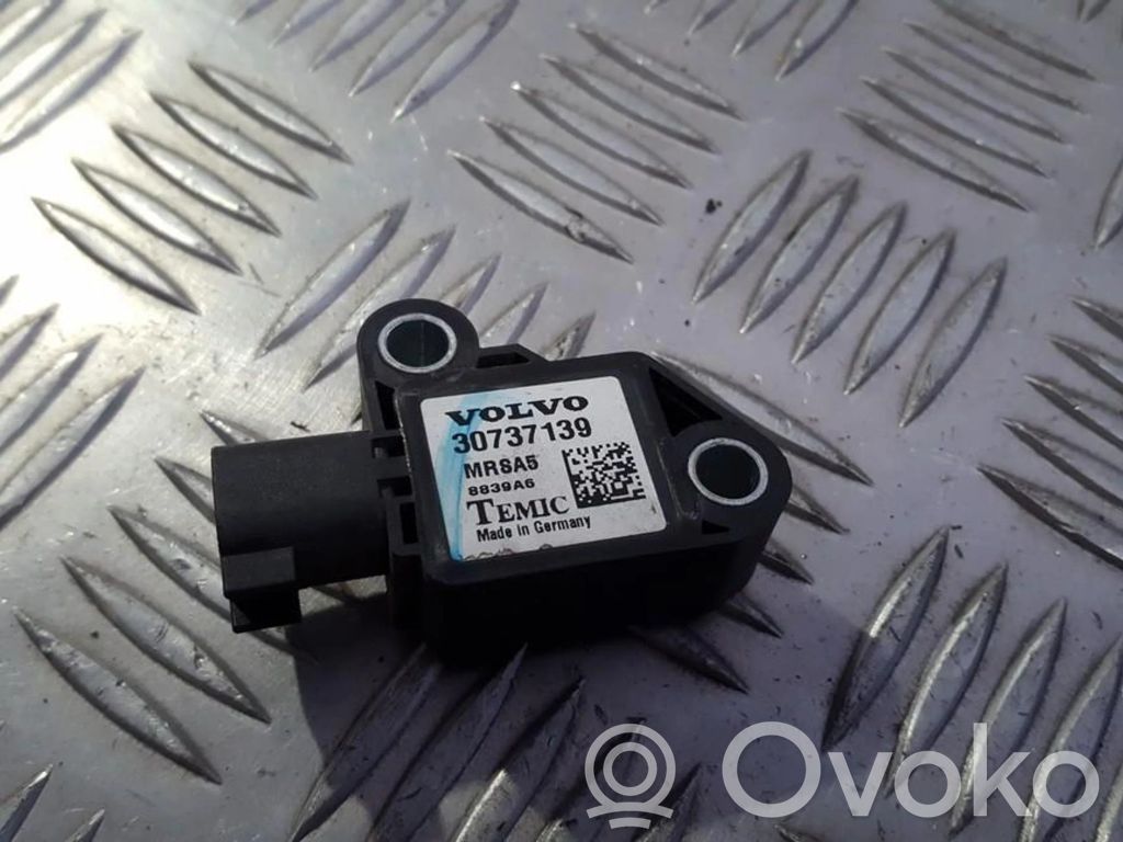 Airbagsensor Crashsensor Drucksensor   30737139,8839A6,30737139,8839A6