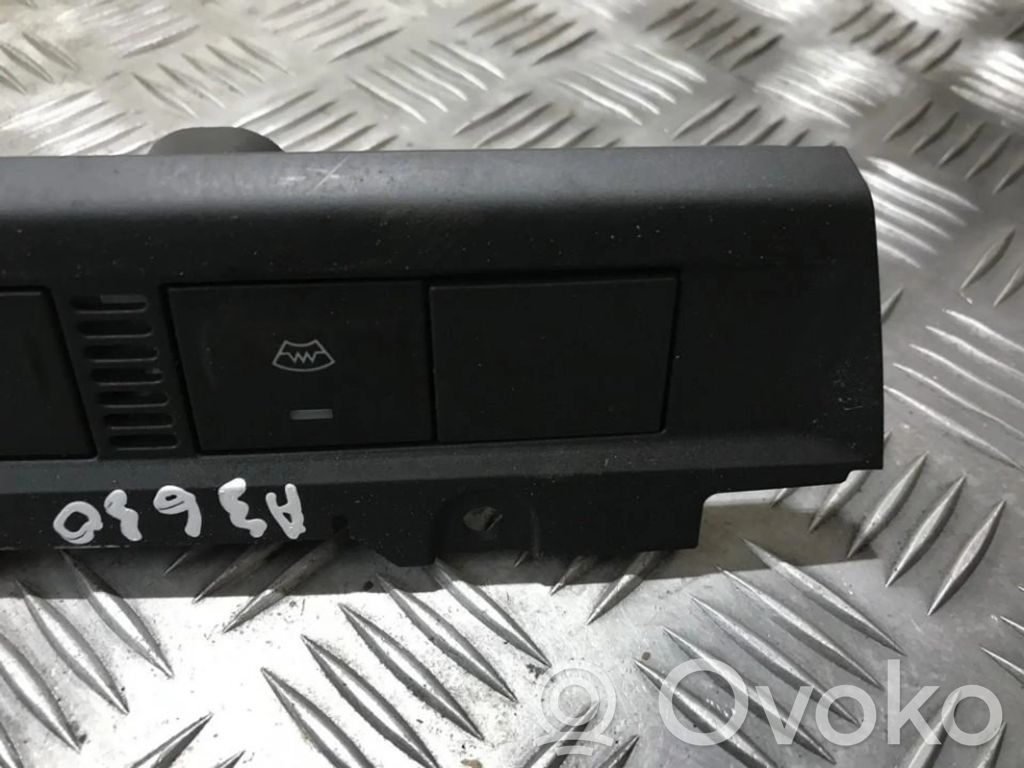 Windscreen/window heater switch   4M5113D734DC,4M5113D734DC,4M5113D734DC,4M5113D734DC