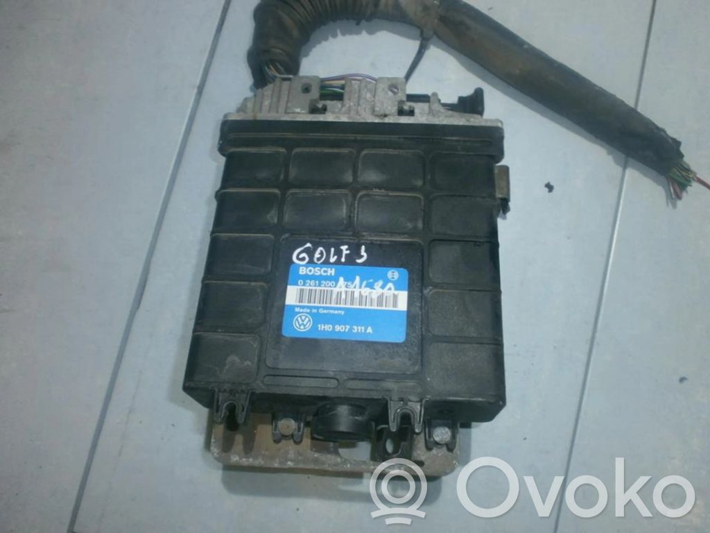 Volkswagen Golf III Unidad de control/módulo del motor 