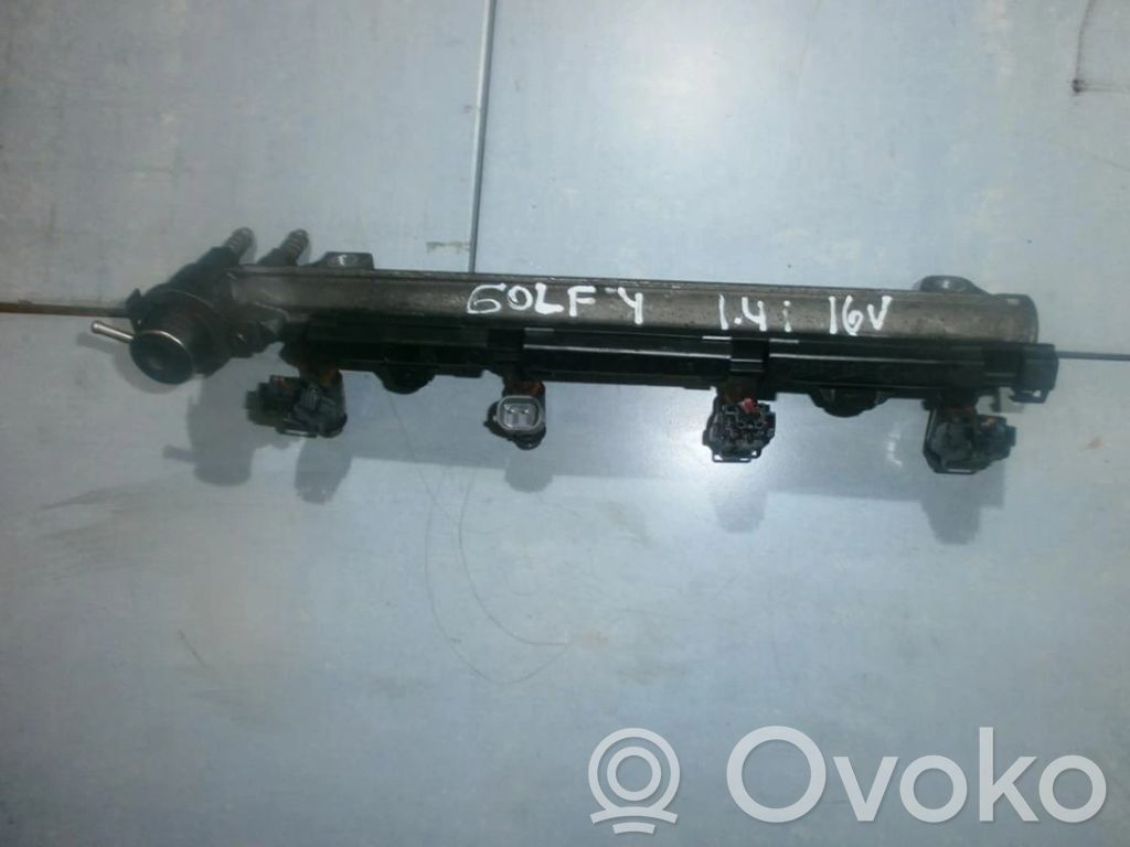 Volkswagen Golf IV Rampă alimentare injectoare 
