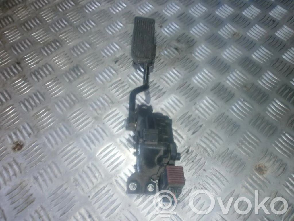 Nissan Almera N16 Pedale dell’acceleratore