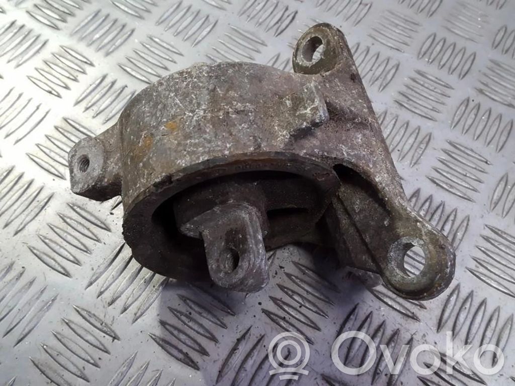 Ford Fiesta Dzinēja spilvens 
