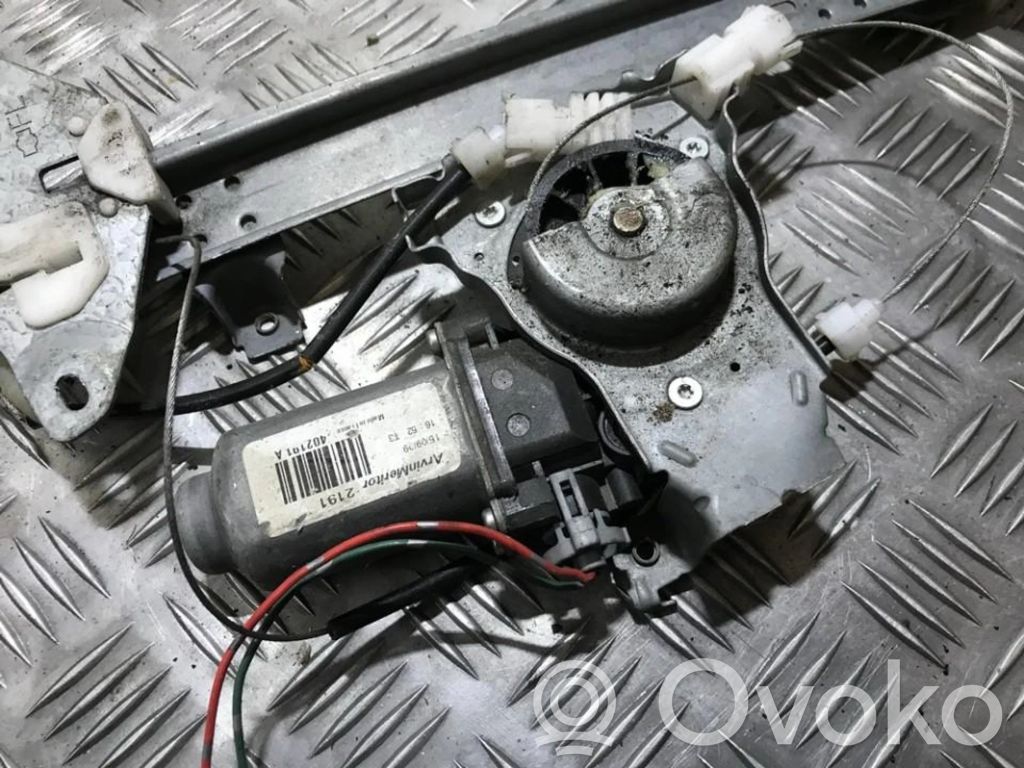 Nissan Qashqai Motorino alzacristalli della portiera posteriore
