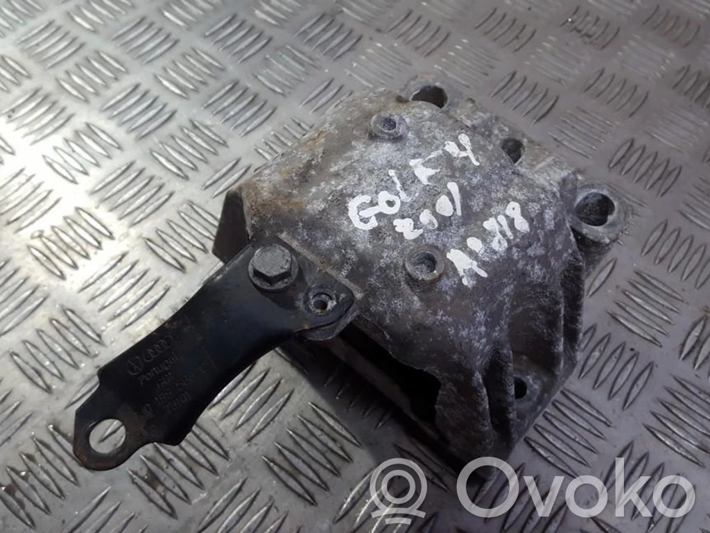 Volkswagen Golf IV Engine mount bracket 
