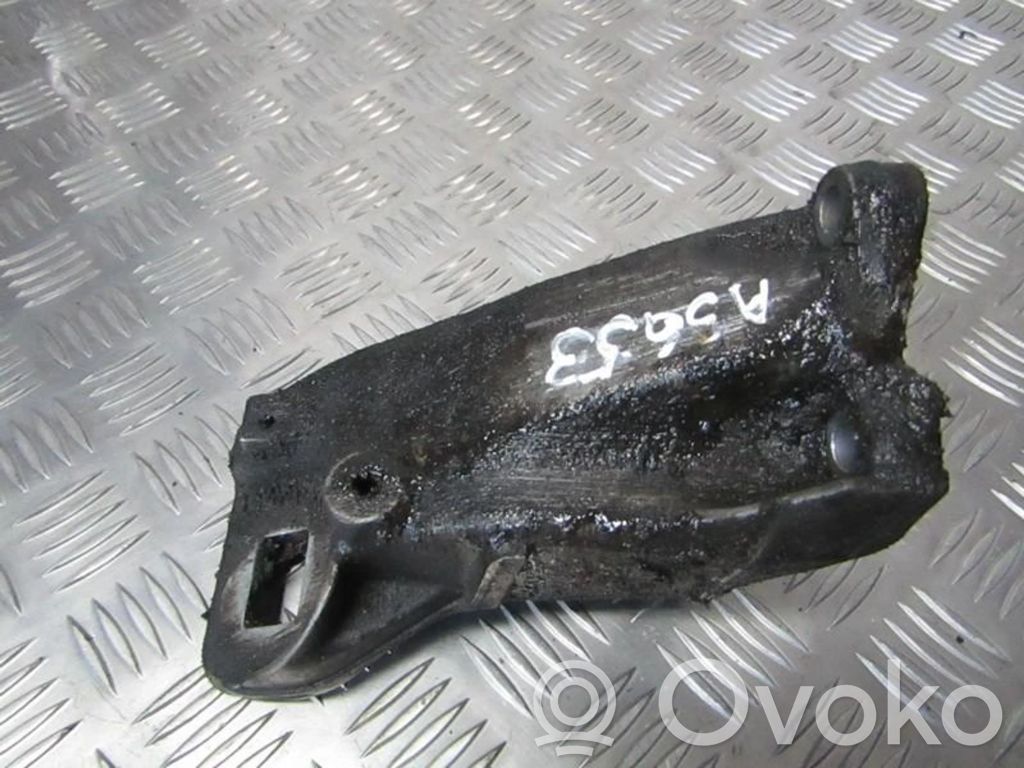 Engine mounting bracket   8A0199307B,8A0199307B