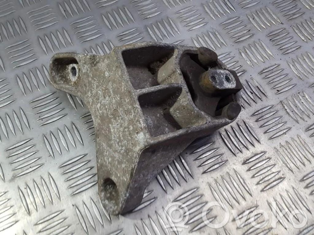 Ford Ka Engine mount bracket 