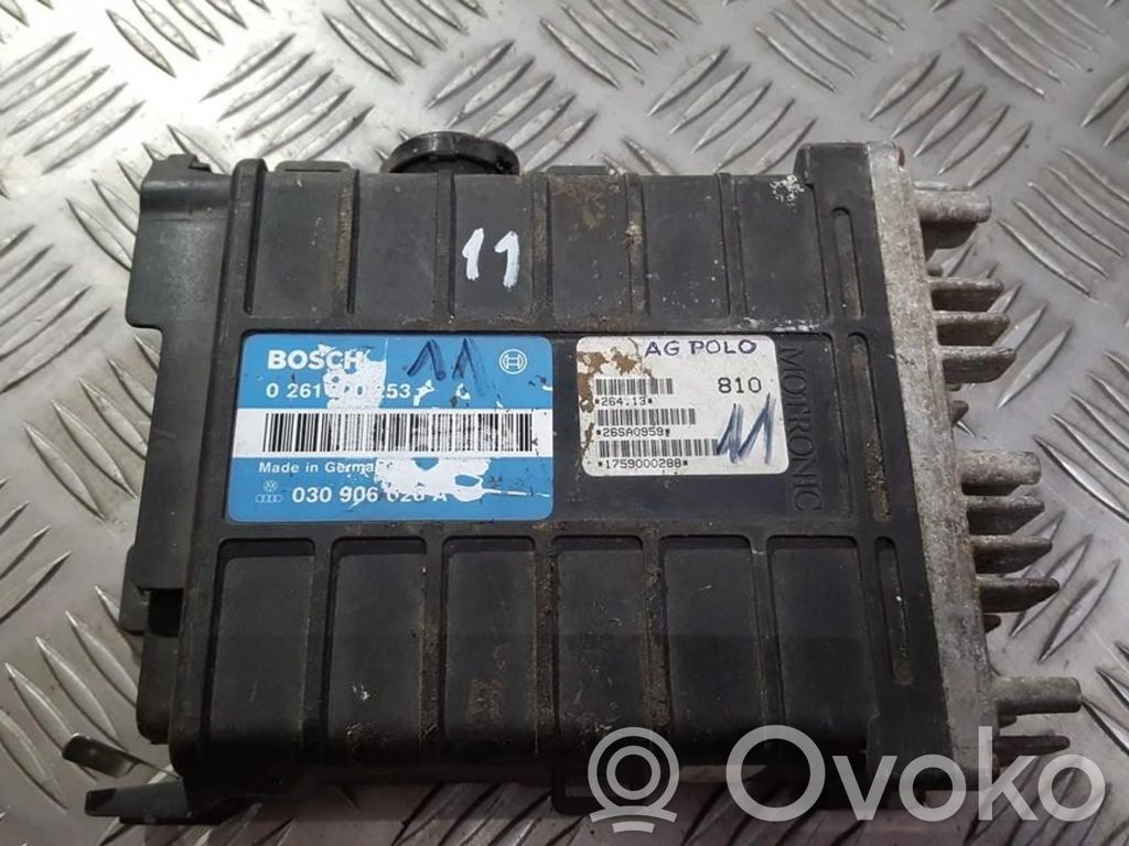 Volkswagen Polo II 86C 2F Unitate/modul de control motor 