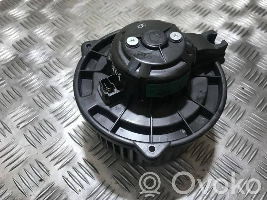 Toyota Avensis T250 Ventola riscaldamento/ventilatore abitacolo