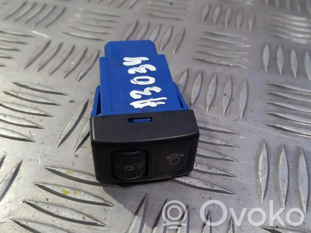 Headlight level height control switch   9J20,9J20