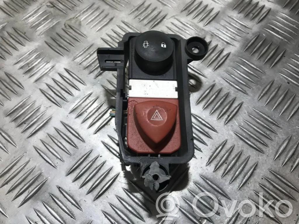 Renault Scenic II -  Grand scenic II Botón interruptor de luz de peligro 