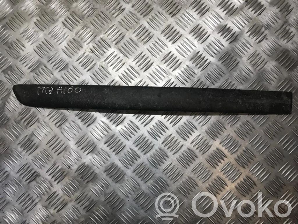 Mercedes-Benz A W168 Rivestimento portiera posteriore (modanatura)