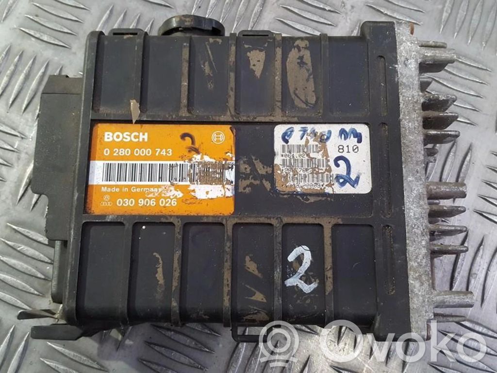 Volkswagen Polo III 6N 6N2 6NF Engine control unit/module 