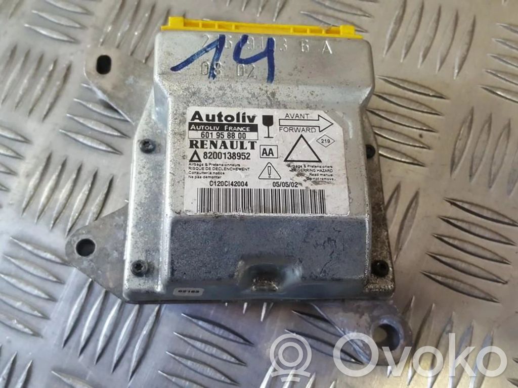 Renault Laguna II Unitate/modul de comandă airbaguri 