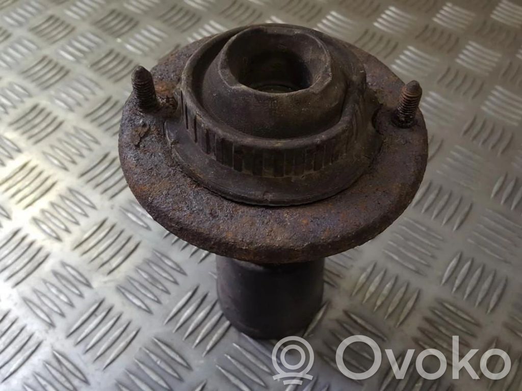 Supporto di montaggio della molla elicoidale   4D0412377F,4D0412377F