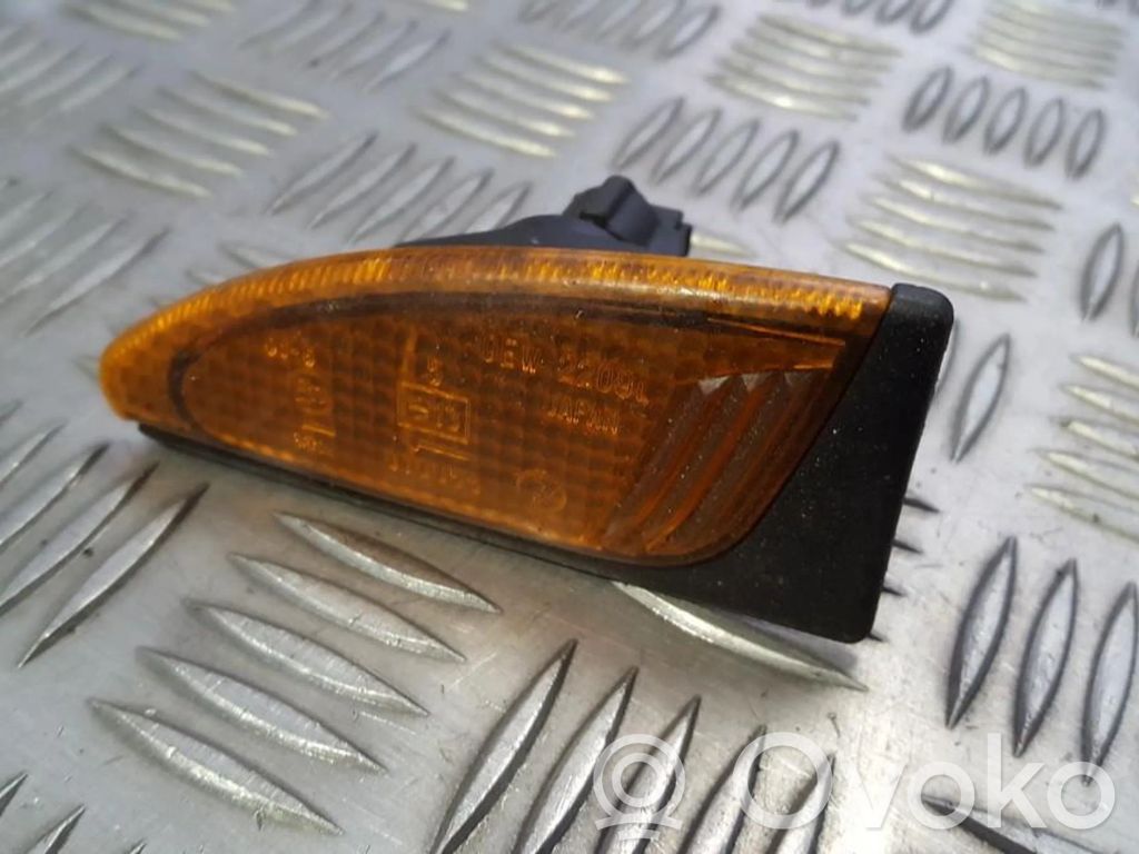 Subaru Legacy Front fender indicator light 