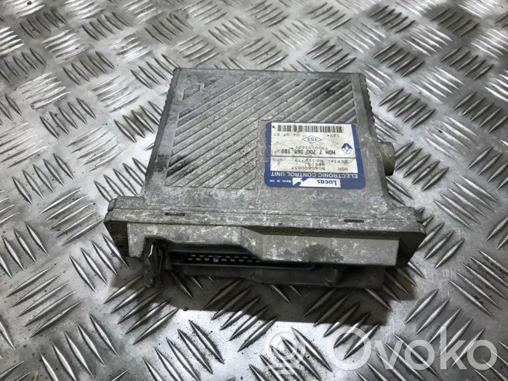 Unidad de control/módulo del motor   7700105605,HOM7700868189,7700105605,80616J,HOM7700868189,R04080005F