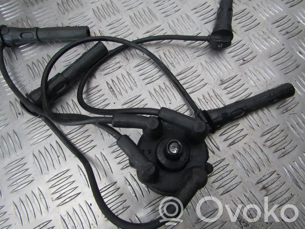 Rover 414 - 416 - 420 Kopułka rozdzielacza zapłonu 