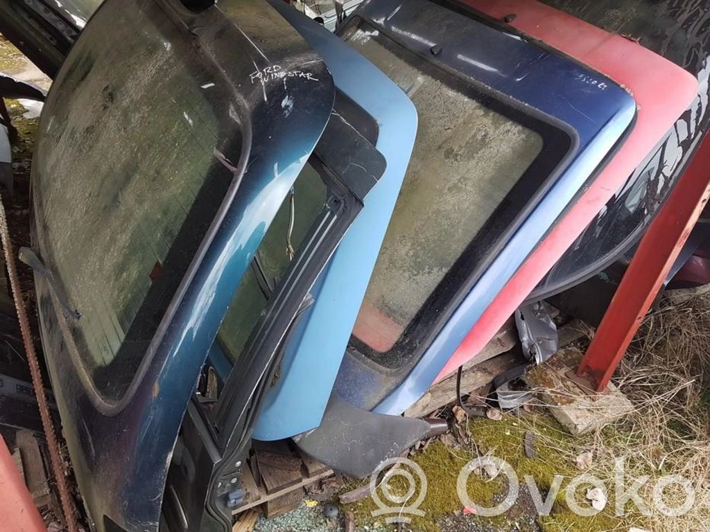 Ford Fiesta Galinis dangtis (bagažinės) 