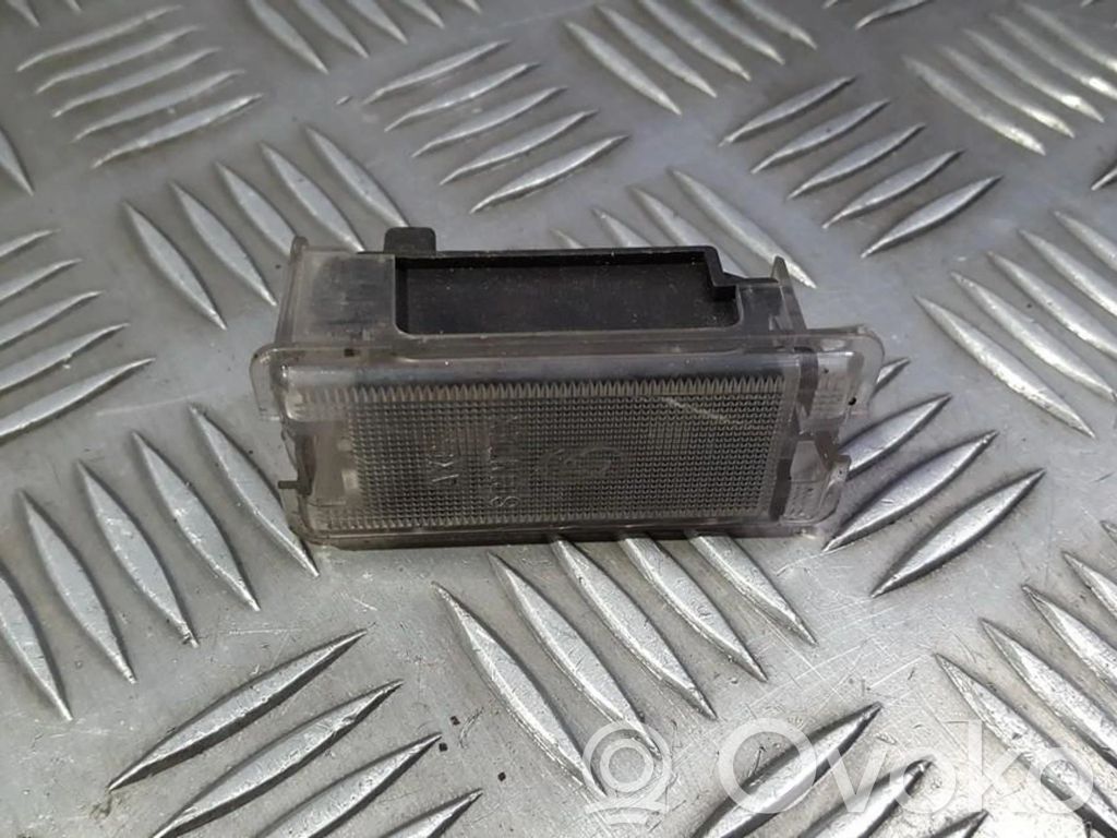 Renault Clio II Etuoven verhoilu 