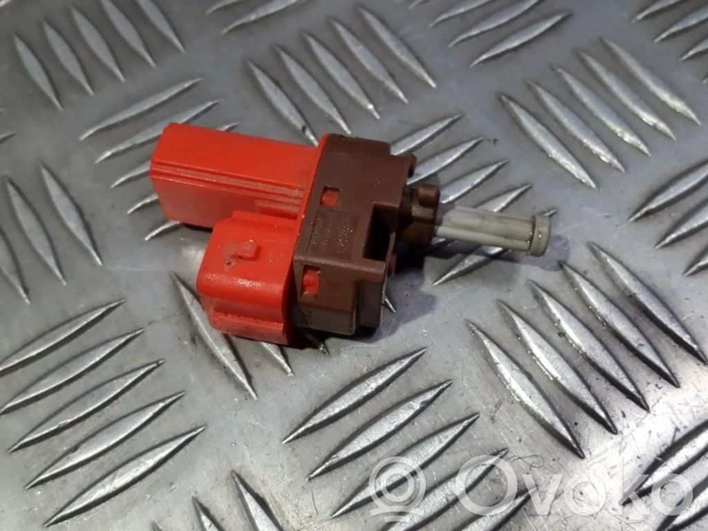 Interruptor sensor del pedal de freno   95BB7C534AC,95BB7C534AC,95BB7C534AC,95BB7C534AC