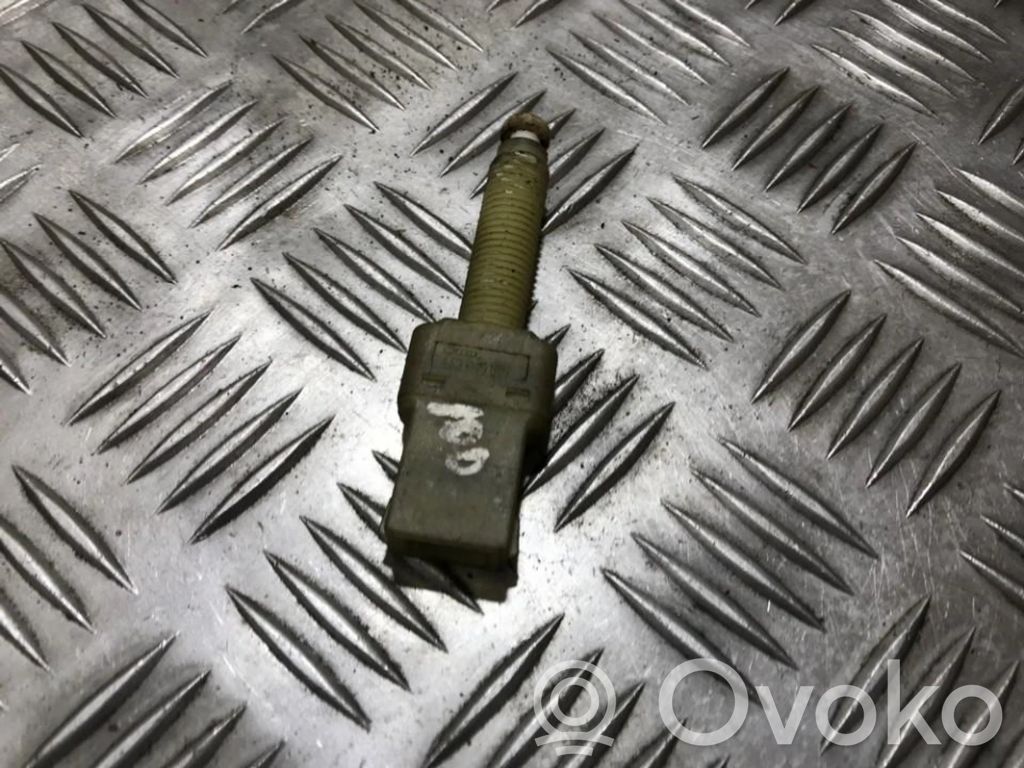 Audi 80 90 S2 B4 Interruttore del pedale del freno