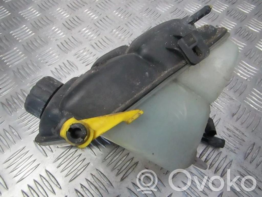 Mercedes-Benz A W168 Jäähdytysnesteen paisuntasäiliö