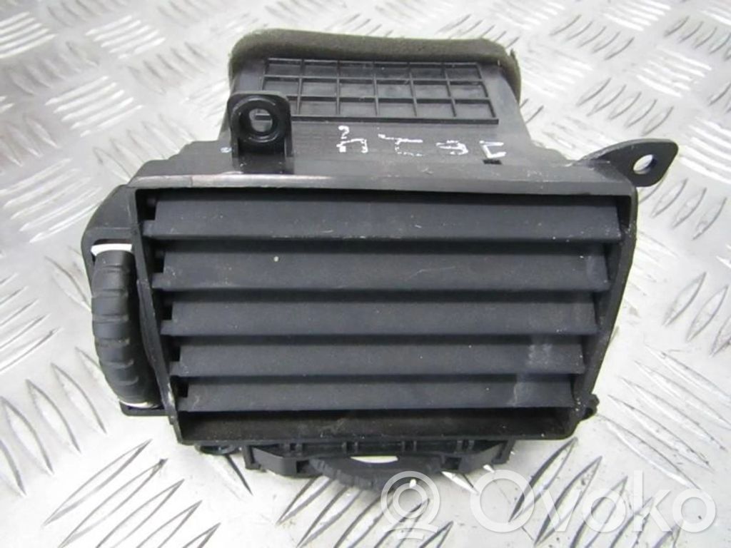 KIA Cerato Rejilla de ventilación central del panel 