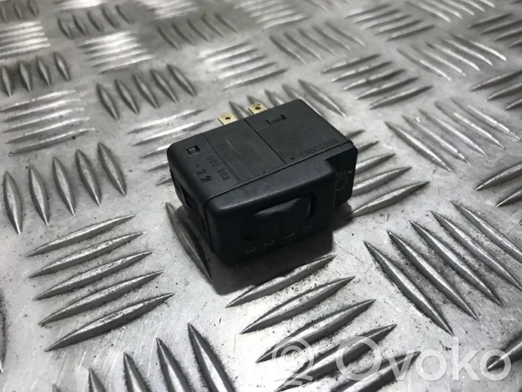 Bouton commande réglage hauteur de phares   90483063,90483063