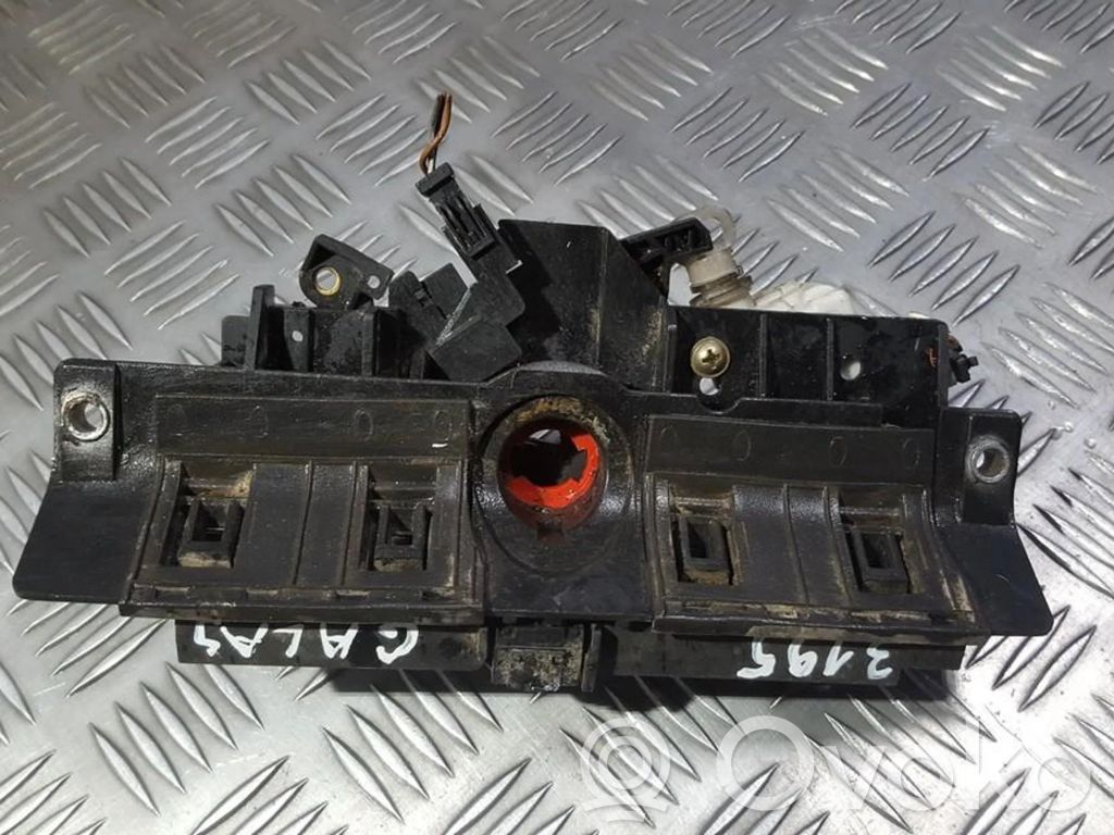 Audi A6 S6 C5 4B Tailgate/trunk/boot lock/catch/latch 