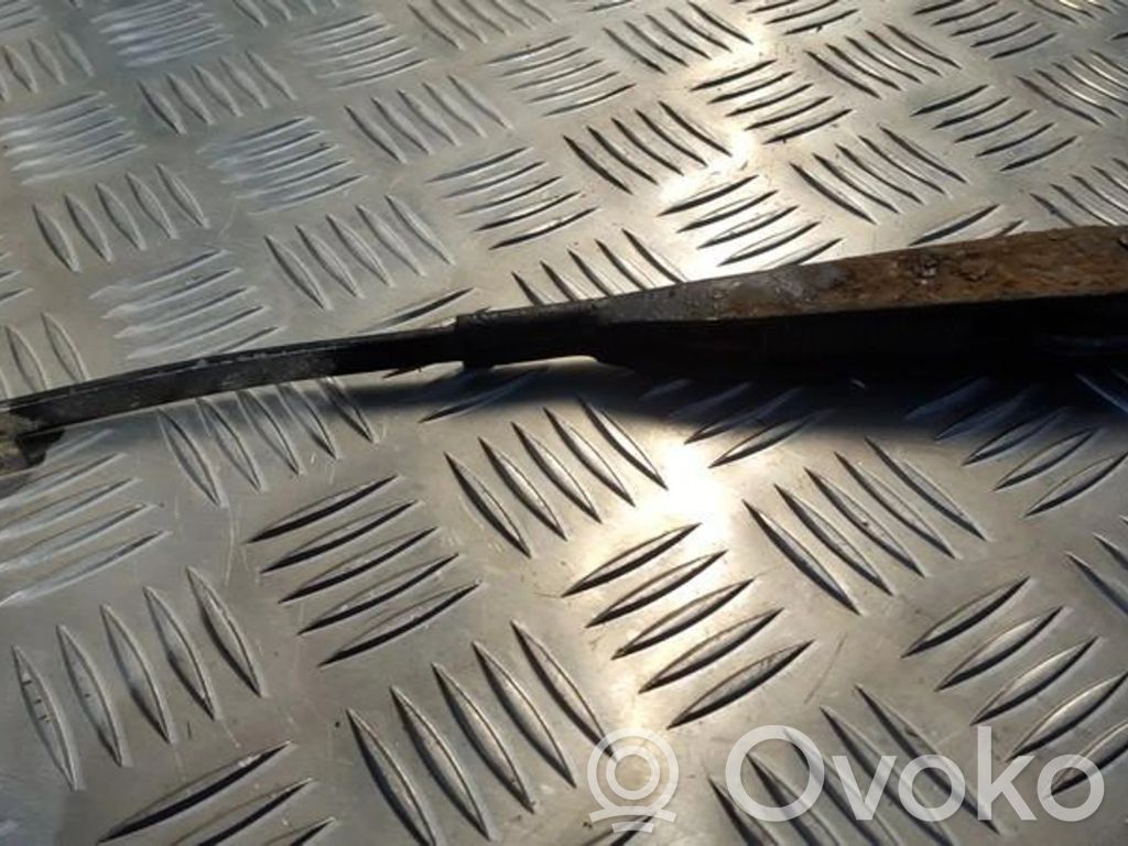 Opel Vectra B Wischerarm Heckscheibe 