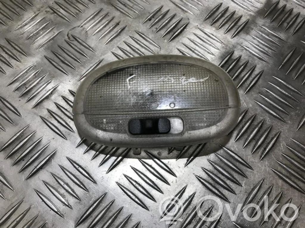 Ford Mondeo Mk III Éclairage lumière plafonnier avant