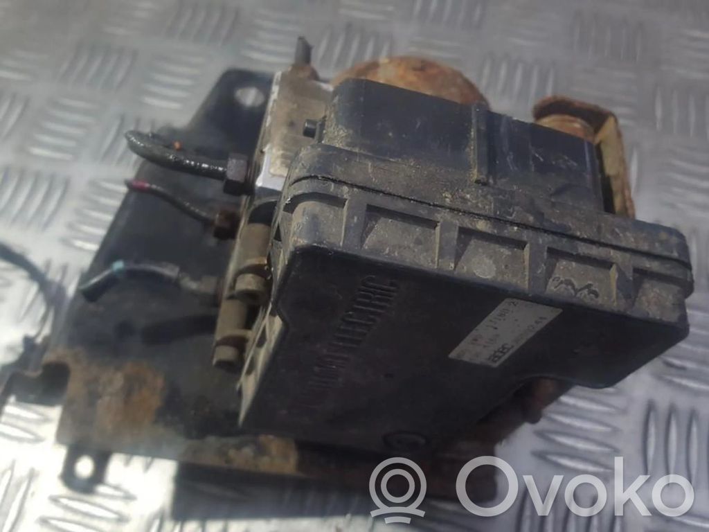 Mazda 323 F ABS bloks 