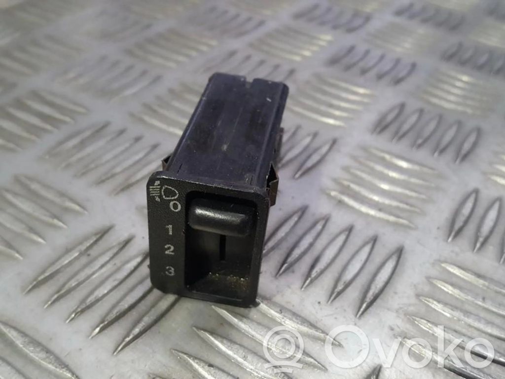Bouton commande réglage hauteur de phares   01645,01645