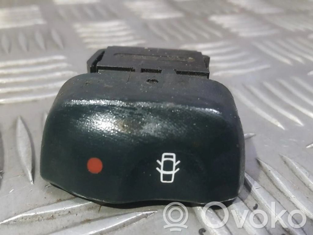Renault Megane I Przycisk centralnego zamka 