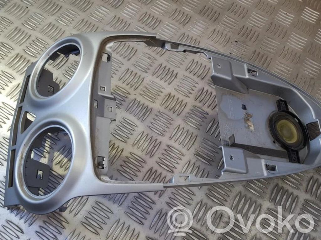 Opel Corsa D Altra parte interiore 