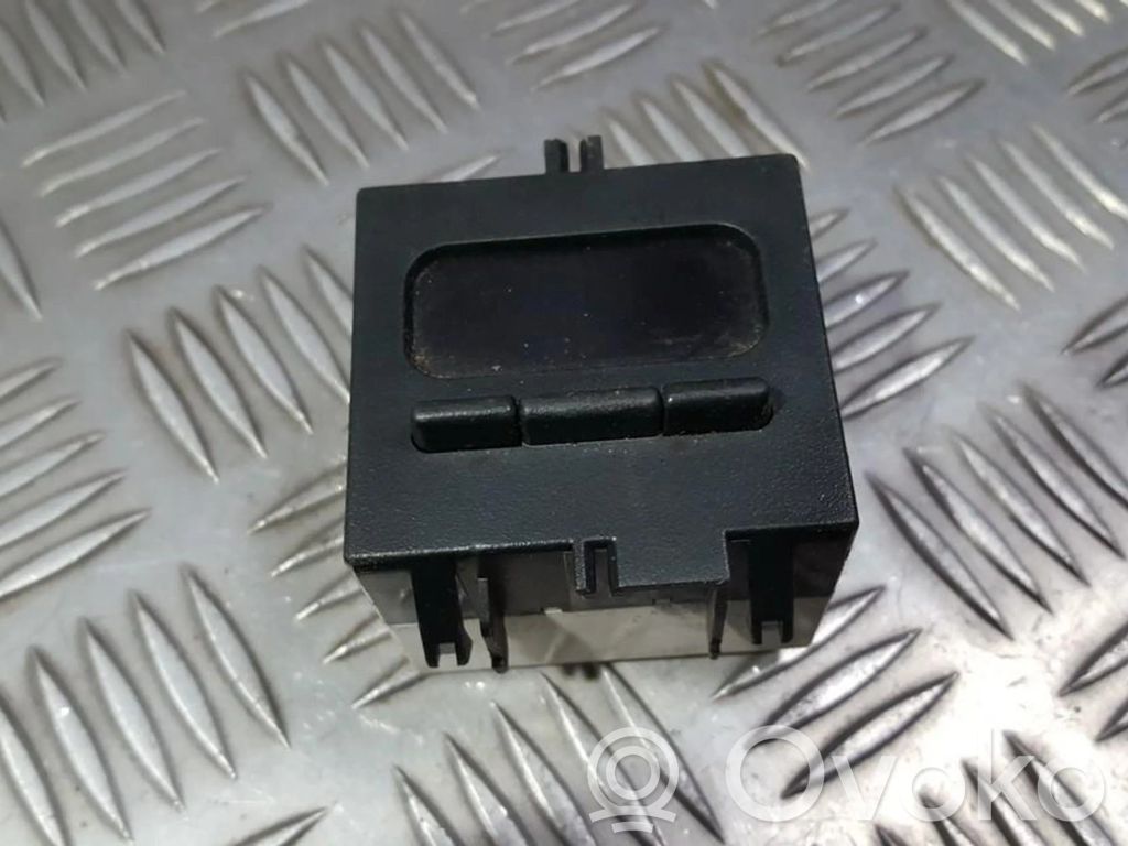 Renault Megane I Monitor/display/piccolo schermo 