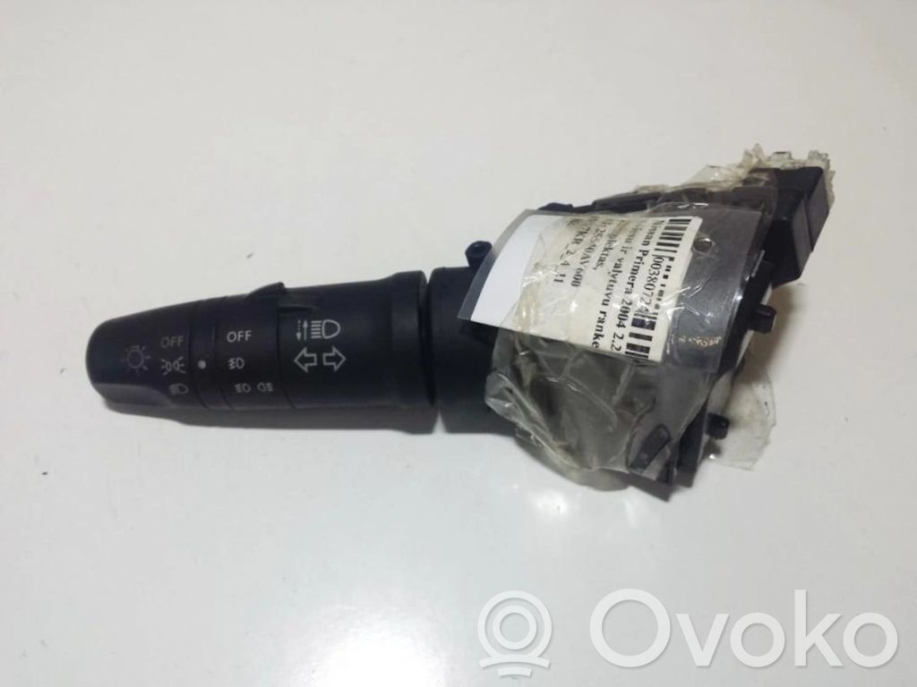 Nissan Primera Leva indicatori 