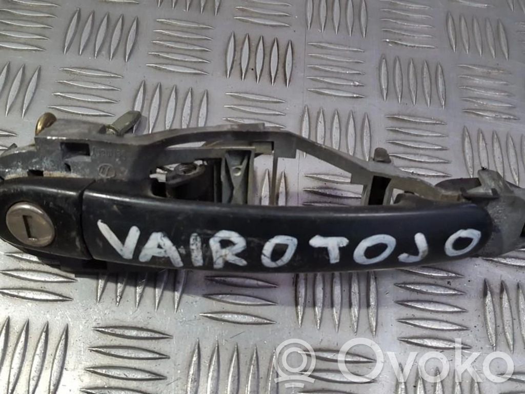 Volkswagen PASSAT B5.5 Maniglia esterna per portiera anteriore