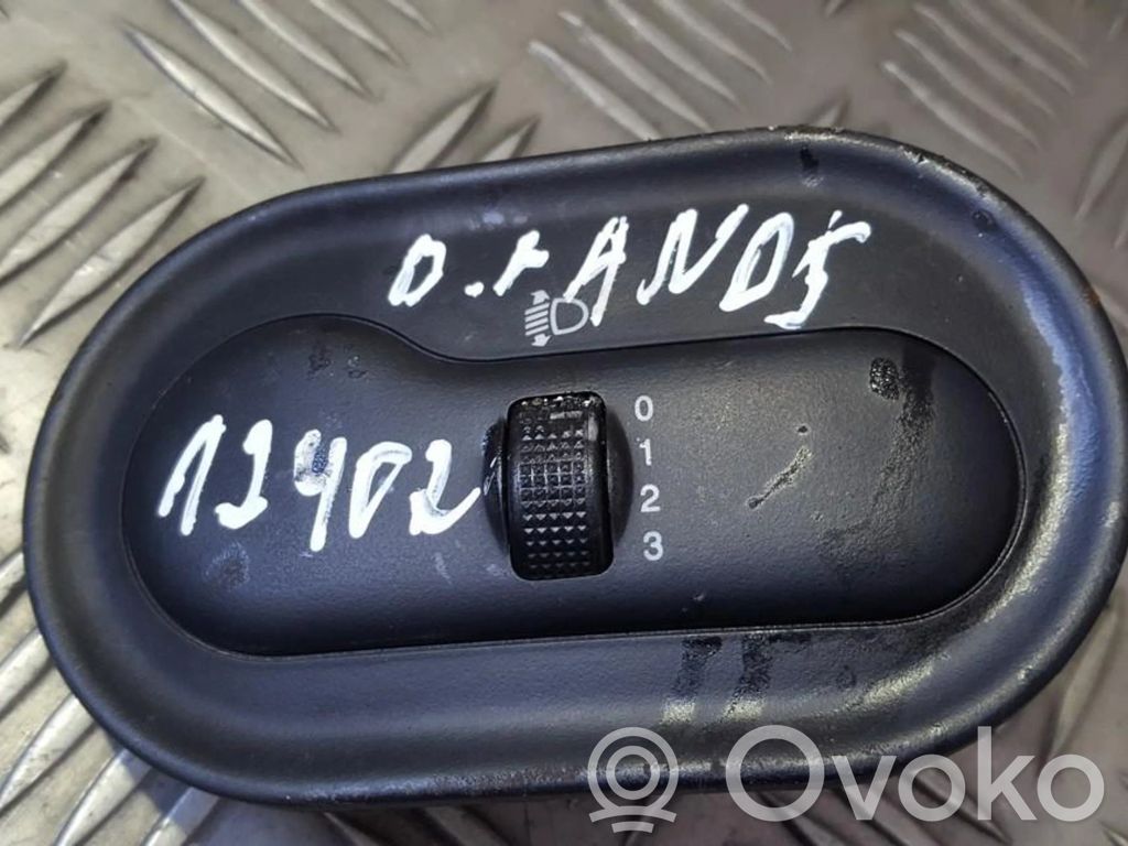 Daewoo Lanos Lukturu augstuma regulēšanas slēdzis 