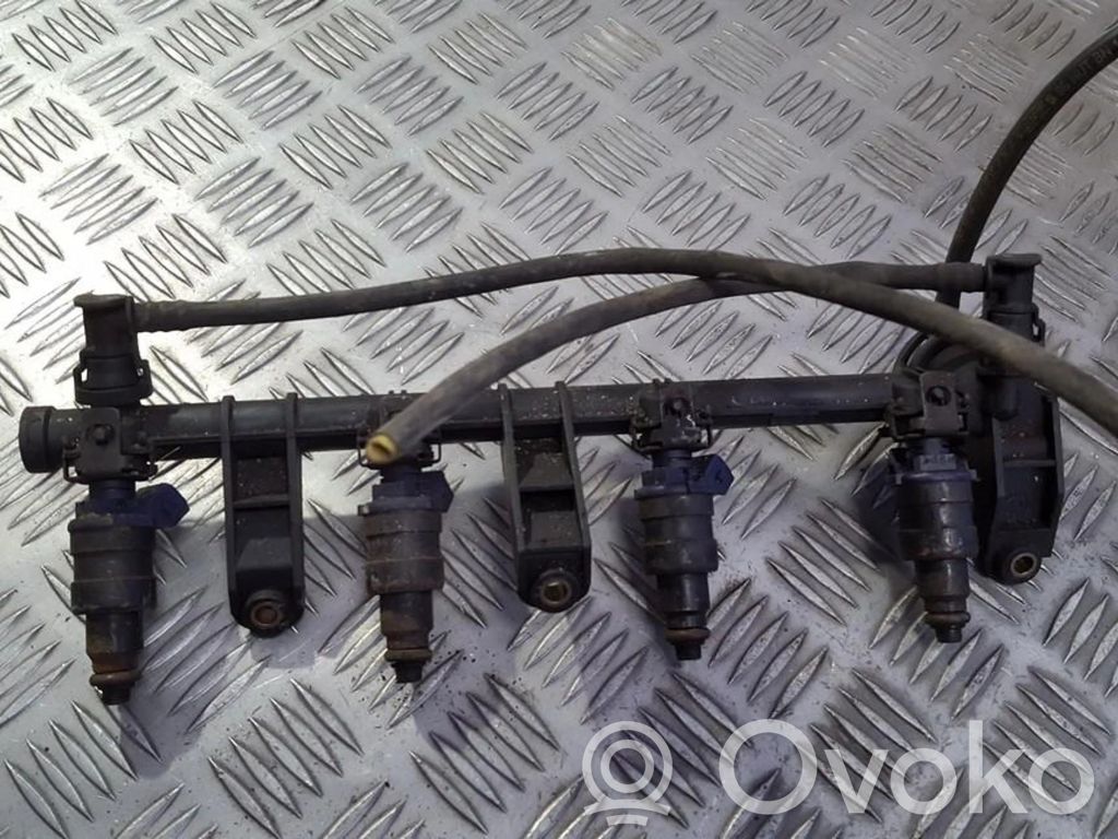 Renault Scenic I Linea principale tubo carburante