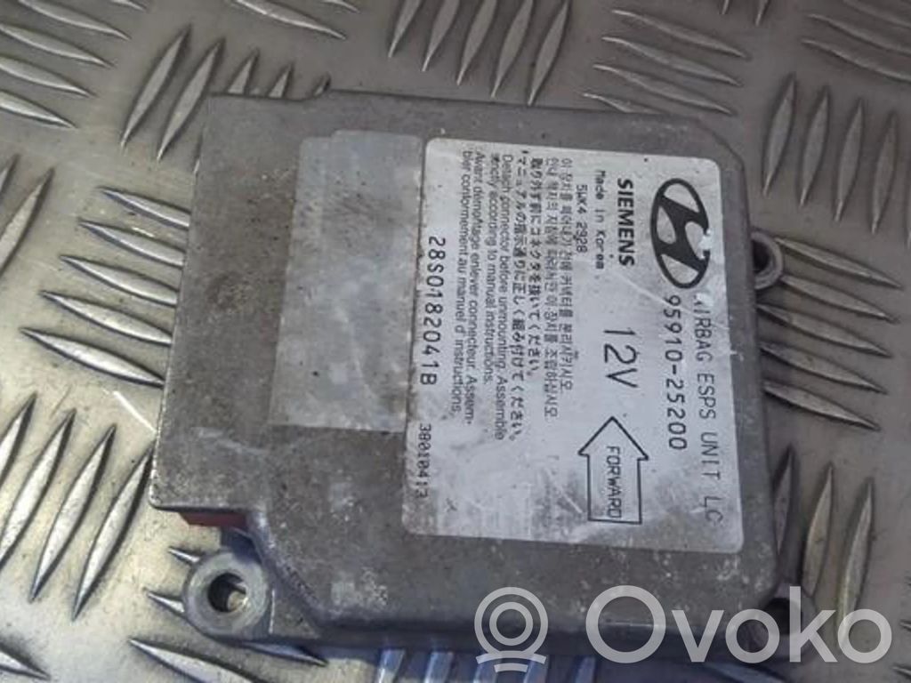 Hyundai Accent Unidad de control/módulo del Airbag 