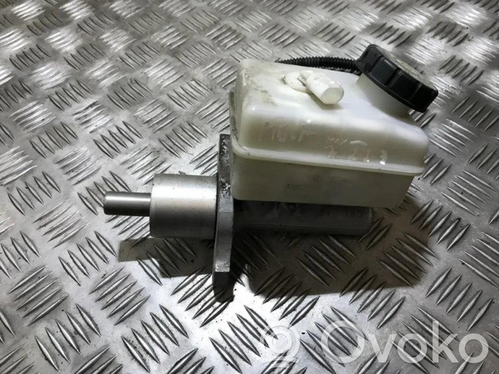 Mercedes-Benz A W169 Pompă centrală de frână