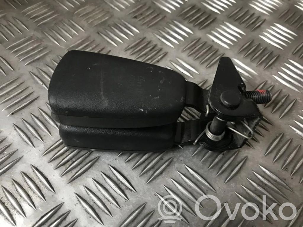 Volvo S60 Takaistuimen turvavyön solki