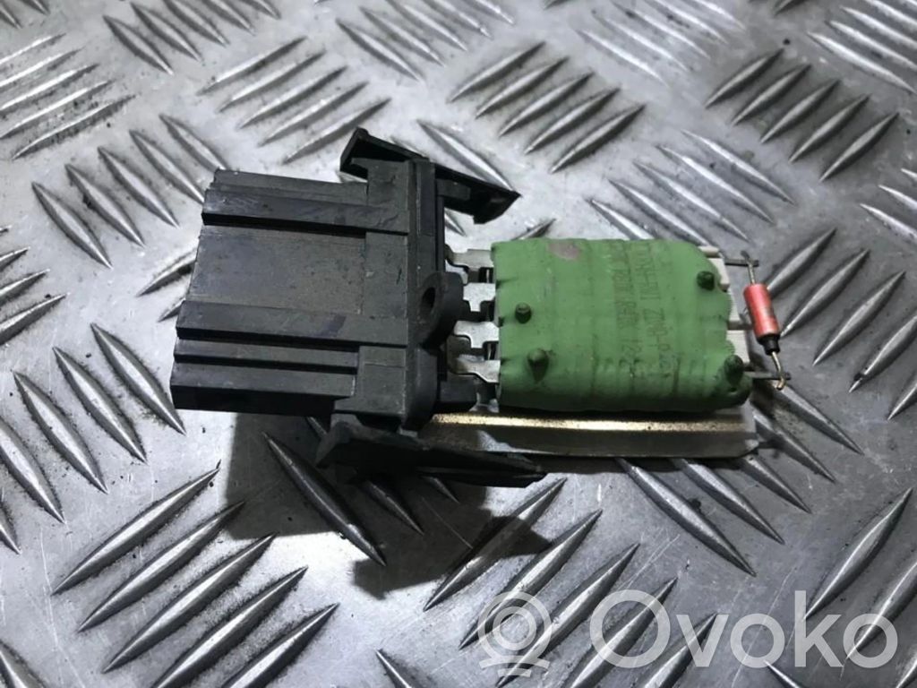 Rezystor / Opornik dmuchawy nawiewu   3131090055,103134015,103134015,1H0959263,3131090055