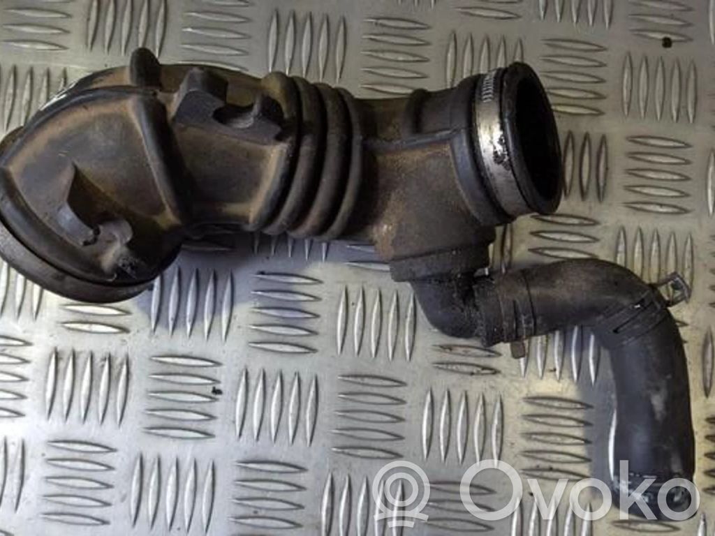 Opel Vectra B Einzelteil Lufteinlasskanal 